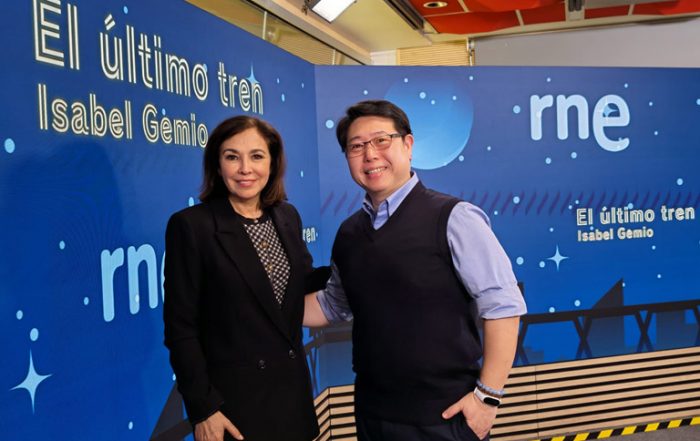 Entrevista al Prof. Liu Zheng en el programa de Isabel Gemio en RNE